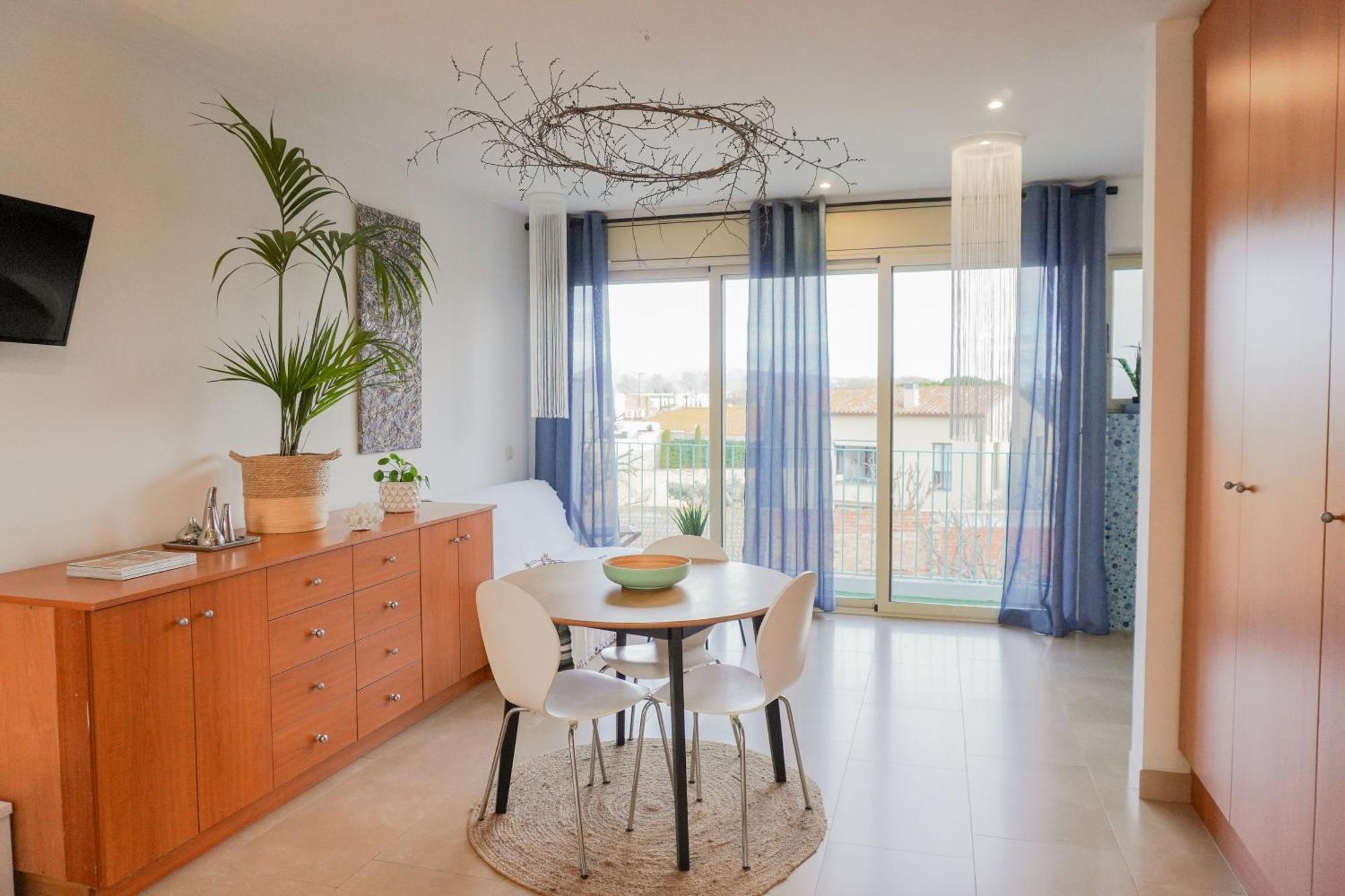 Costa Brava Acollidor Apartament Amb Gran Terrassa Per A 3 Persones Кастельон-де-Ампуриас Экстерьер фото